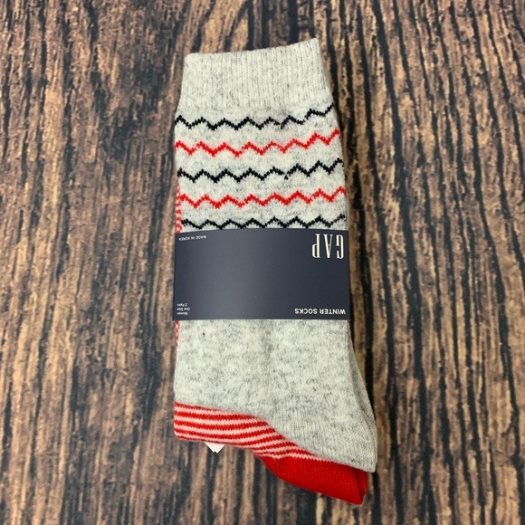 Gap Women’s Warm Winter Socks One Size NWT - Picture 6 of 8